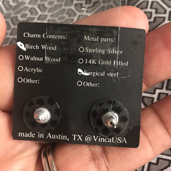 Earrings - Picture 3 of 3